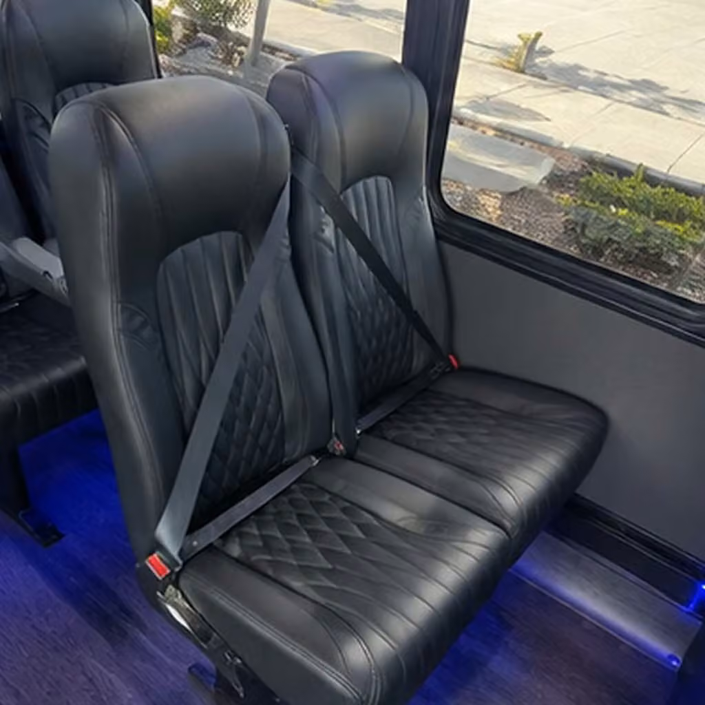 richmond 28 passenger minibus rental