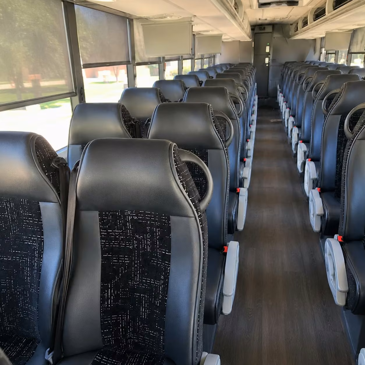 richmond charter bus hero 2